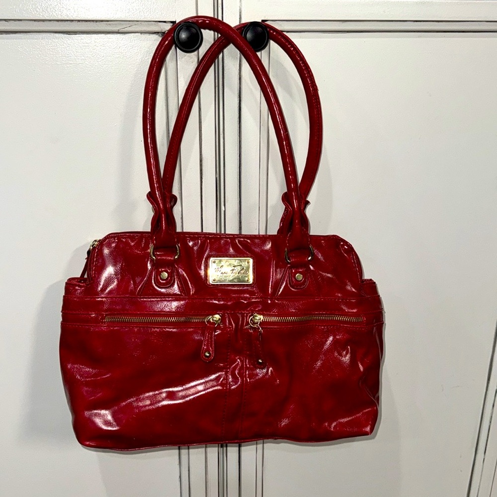 Marc Fisher red Faux Leather handbag purse beautiful shiny look huge
